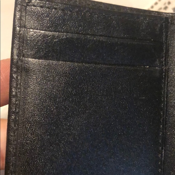 Used men’s wallets by Geoffrey Beene - Picture 7 of 8